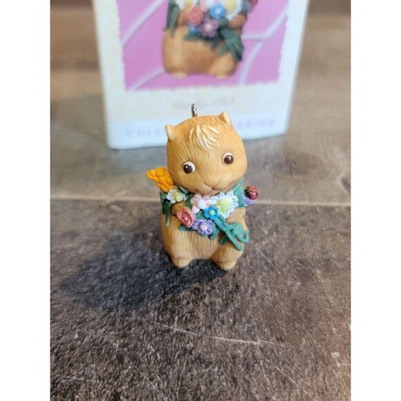 Hallmark Garden Club 1997 ornament Xmas decor - Picture 3 of 6